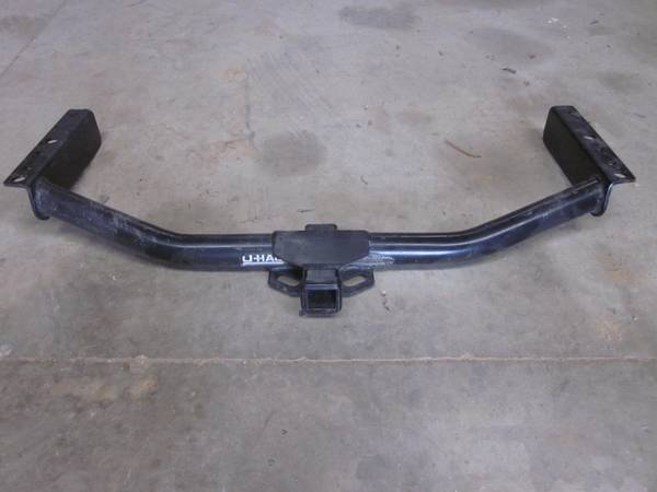Photo Trailer Hitch - 49 Wide - 47 Center - Class 3 hitch - Uhaul $50
