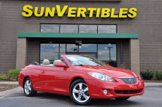 Photo Used 2004 Toyota Solara Convertible for sale