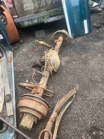 Photo 1997 FORD F350 REAR AXLE SINGLE WHEEL 3.55 RATIO 8 LUG 80K AXLECODE 39 $300