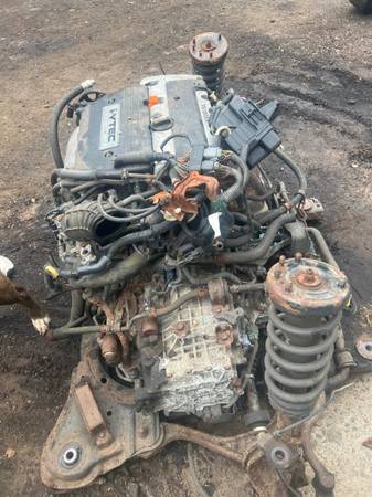 Photo 2004 HONDA ACCORD AUTOMATIC TRANSMISSION FROM A 2.4 W CONVERTER 120K $400