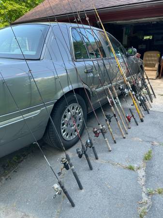 Photo Fishing poles for sale both salt water and freshwater - $35 (Seymour)