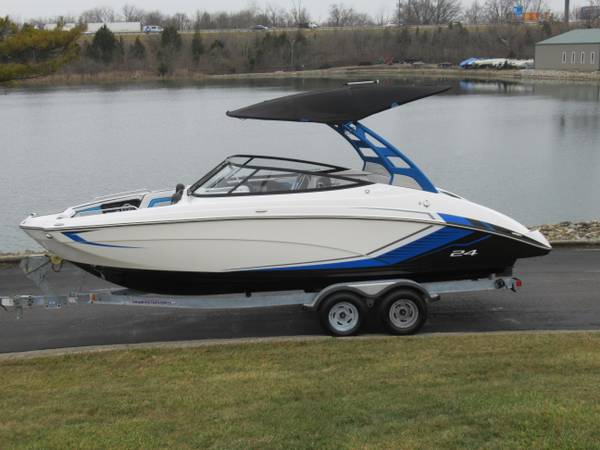 Yamaha Boats 242X $48,400