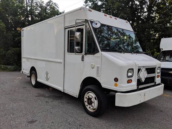 01 Freightliner MT45 W700 14ft &18ft Step Van 5.9L 24V Cummins Fedex ...