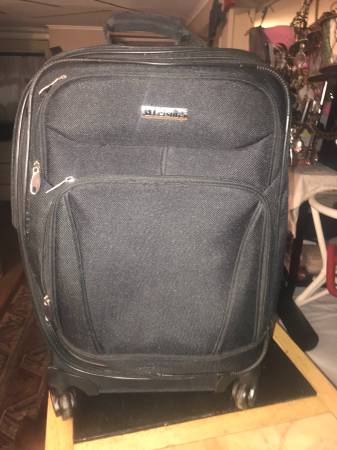 Photo 4 Wheel Spinner Leisure Brand Luggage Travel Bag Suitcase $25