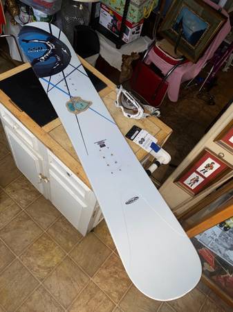 5 Foot Oxygen Snowboard Snow Board System 055 $60