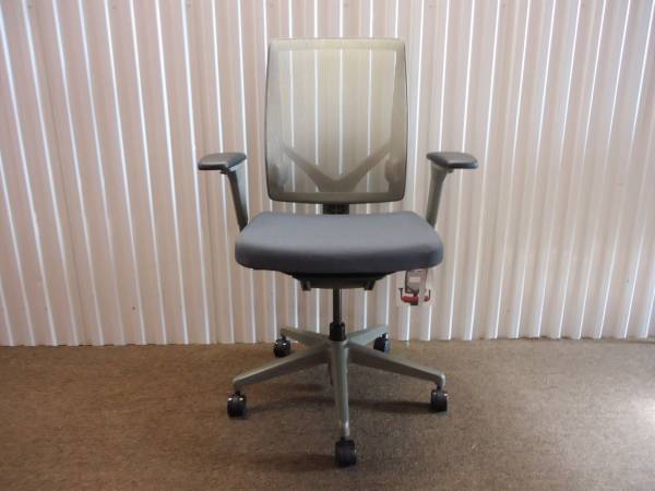 Photo Allsteel Relate Ergonomic Office Desk Chair High-Back Mesh Brand New $500