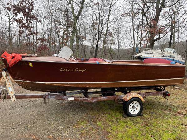 Photo Antique Chris Craft Boat - $7,500 (Lake Hopatcong, NJ)