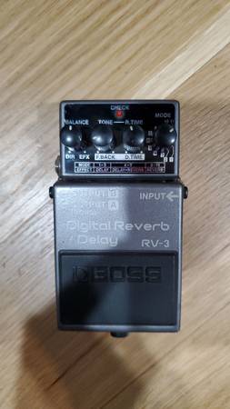 Photo BOSS RV-3 Pink Label DelayReverb Pedal Guitar TRADES WELCOME $100