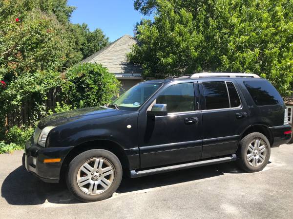 Photo Mercury Mountaineer $1,250