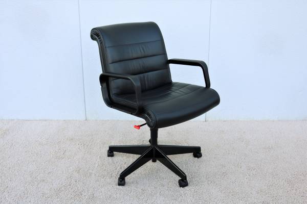 Photo Mid-Century Modern Richard Sapper for Knoll Sapper Management Chair $475