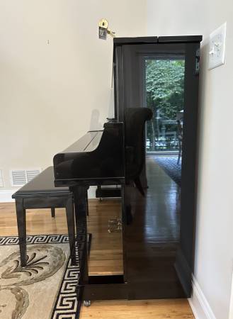 Photo Yamaha WX1S Piano 48 Black Ebony $5,500