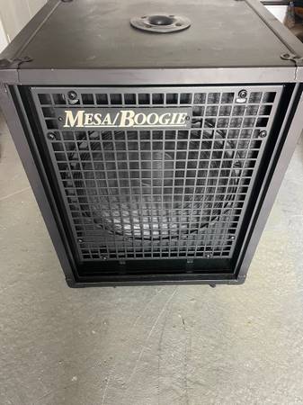 Photo mesa Boogie 18 bass cabinet $180