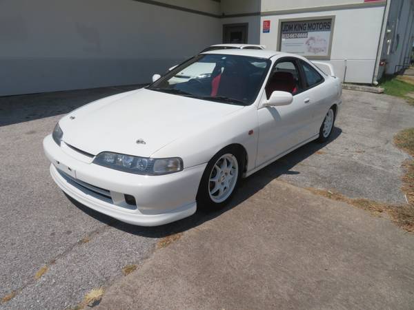 Photo 1997 JDM DC2 HONDA INTEGRA TYPE R AC STREET LEGAL NEWLY IMPORTED $22,000