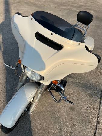 Photo 2014 Harley Davidson Street Glide special - $16,500 (Kenner)