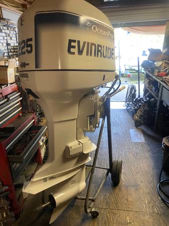 Photo 225 H.P. Evinrude $3,500