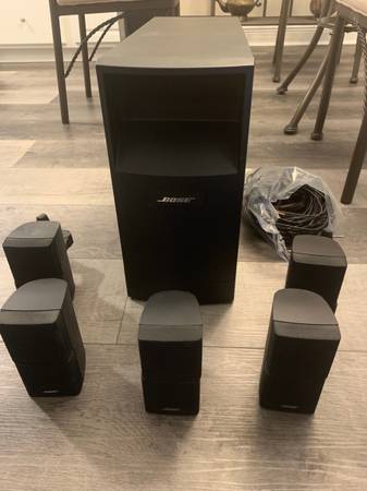 Photo Bose Speaker System $350