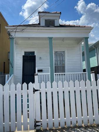 Photo house for rent UPTOWN NEW ORLEANS $1,875