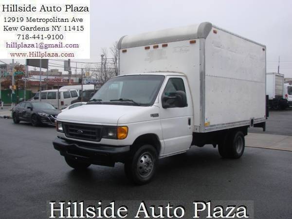 Photo 2005 FORD E350 SD CUTAWAY 12FT BOX TRUCK WITH LIFT (Stk5253) $12,850