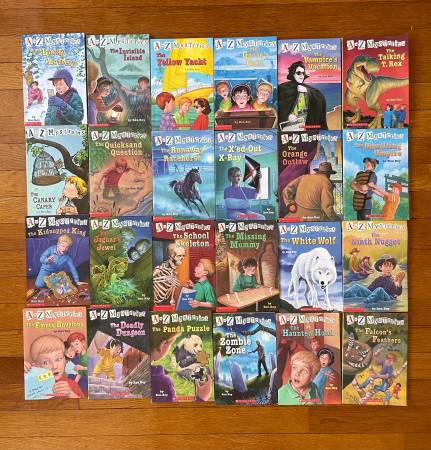 Photo A to Z Mysteries Box Set  24 Books  Excellent Condition $20
