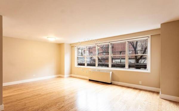 Photo Amazing one bed on East 32nd St in Kips Bay $5,200