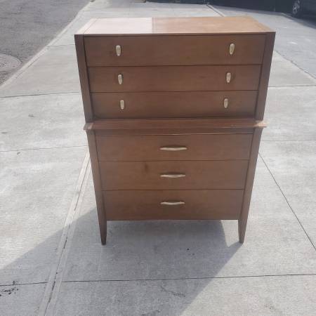 Photo Drexel Profile Mid Century Modern MCM 6 Drawer Wood Dresser $600