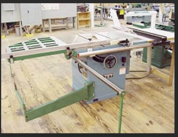 Photo Grizzly Sliding Table Kit (table saw not included) $980