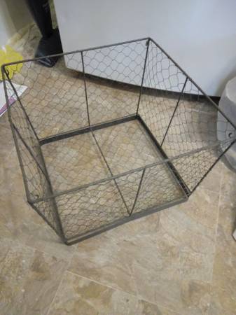Photo Large Old Wire Metal Basket $20