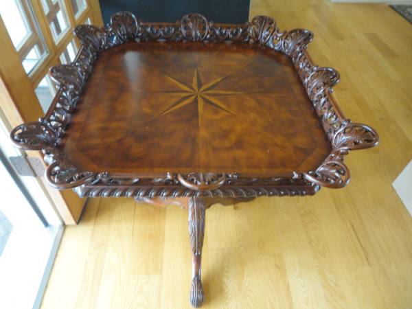Photo Maitland Smith Handcrafted inlayed tilt table $1,250