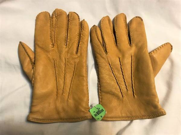 Photo Mens Never-Used Lined Medium Sized Leather Gloves $49