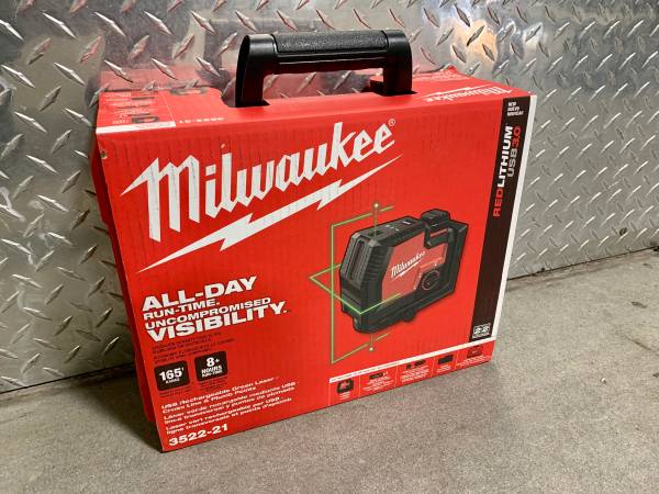 Milwaukee green 100 ft cross line and plumb points rechargeable laser $330