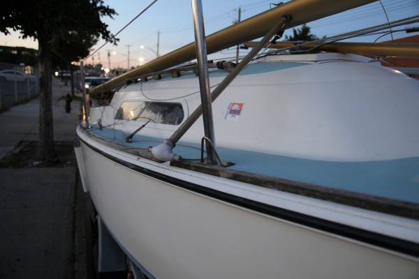 ODay 20 sailboat oday 20ft with trailer shallow draft good condition $1,500