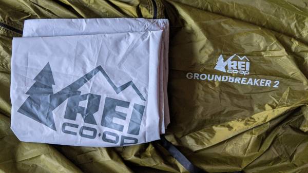 Photo REI Groundbreaker 2-person backpacking tent $60