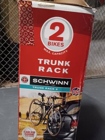 Photo Schwinn Trunk Bike Rack $60