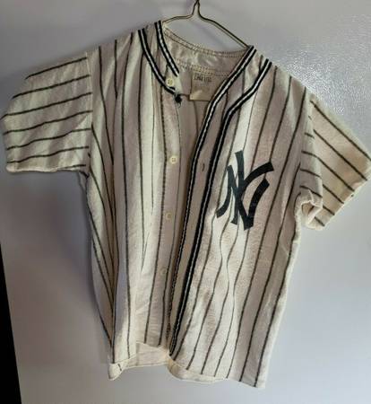 Photo Vintage NY New York Yankees Junior Kids Uniform 1970s RARE Empire NY $325