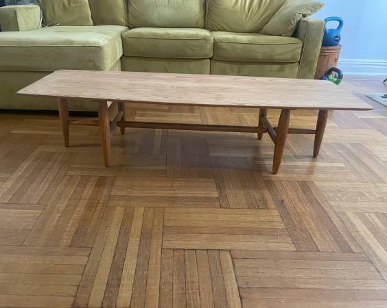 Photo Vtg Mid Century Style Wood Coffee Table $300