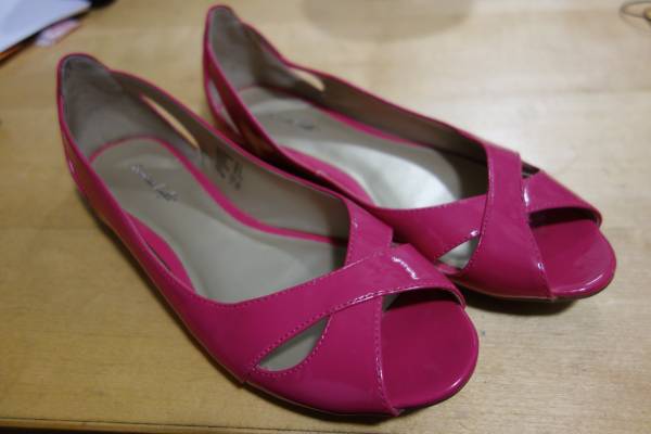 Photo Womens Heels and Flats (size 7.58) $10