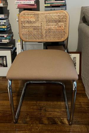 Photo authentic knoll cesca chair $500
