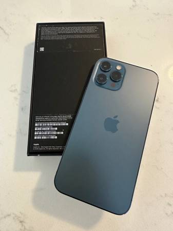 Photo iPhone 12 Pro Max (Pacific Blue) - 128GB $560