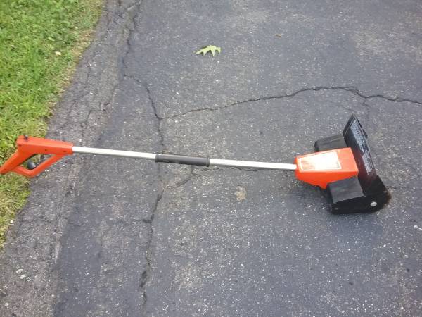 Photo toro electric power snow shovel $55
