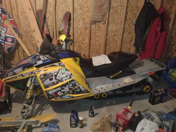 Photo 2005 Ski Doo 1723 miles $3500 OBO