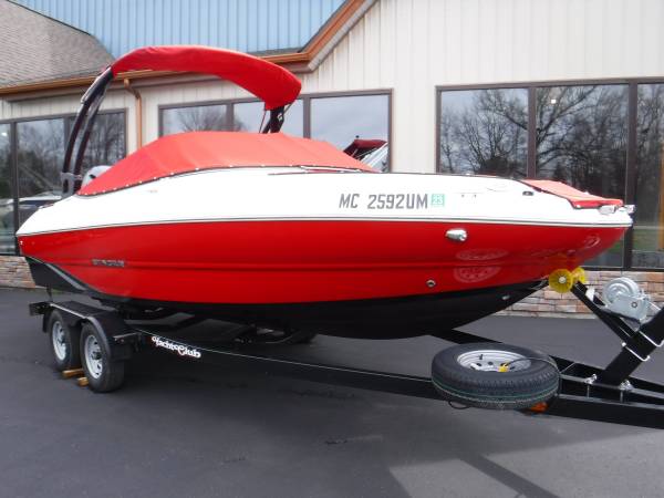 Photo 2019 Stingray 20 bowrideroutboard boat wYamaha 150hp $38,999