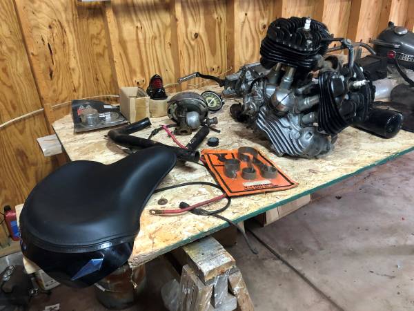 Photo Looking for Harley Davidson 45 Parts