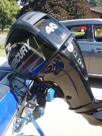 Photo Mercury 40 Horsepower 4 Stroke Outboard $3,500