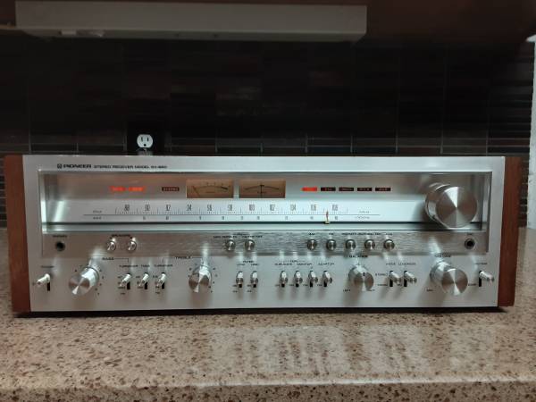Photo PIONEER Model SX-850 Stereo Receiver (65wpc) $800