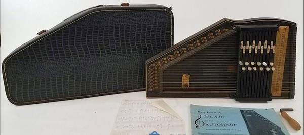Photo Vintage Autoharp Zither Harp In original box with tuning tool. $150