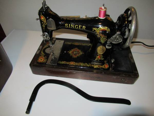 Photo Vintage Singer Sewing Machine $450