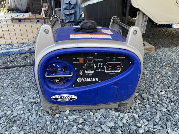 Photo Yamaha 2400is inverter Generator $425