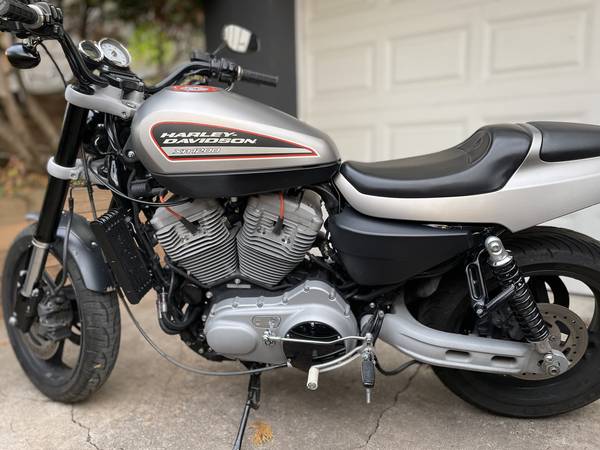 Photo 2009 Harley-Davidson Sportster XR1200 $5,000