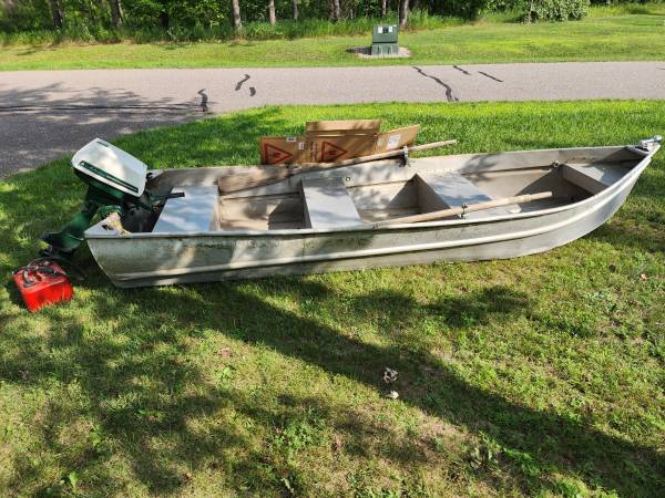 Aluminum, flat-bottom boat with 7.5hp Ted Williams Motor $950