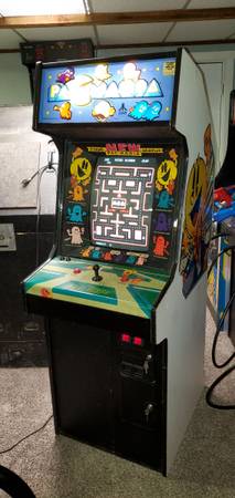 Photo Coin-Op Arcade Machine, 60 Games - Ms. Pac-Man, Donkey Kong, Frogger  $850